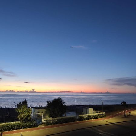 Da Massimo 1 Bed & Breakfast Marina di Schiavonea Exterior foto